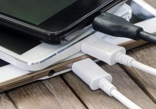 Charge more than 3 cell phones at the same time with these USB chargers